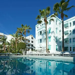 https://hotel-es-vive.ibizaislandhotels.net